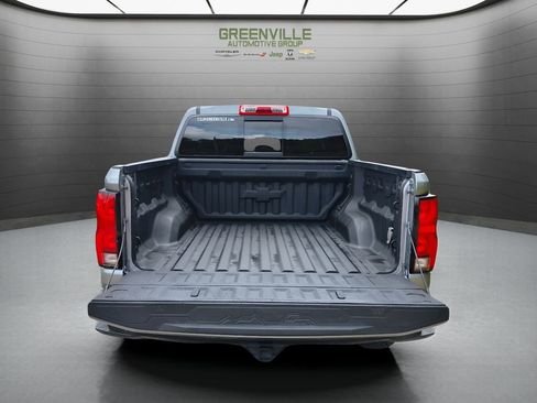Used 2023 Chevrolet Colorado Z71 w/ Z71 Convenience Package 2 AWD/4WD image 32