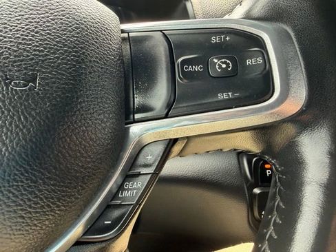 Used 2023 RAM 1500 Laramie AWD/4WD image 23