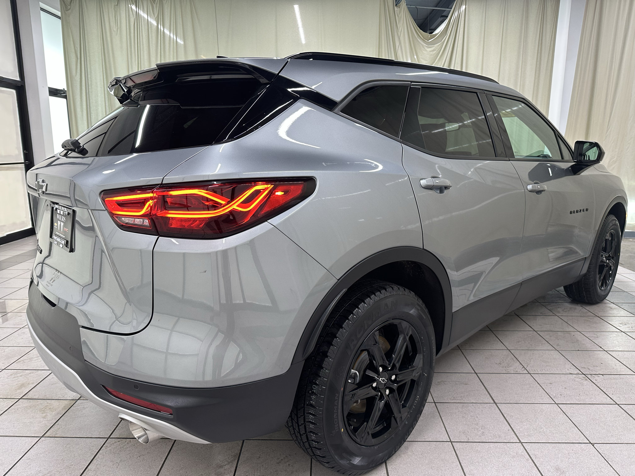 Certified 2024 Chevrolet Blazer LT w/ Convenience Package FWD image 5
