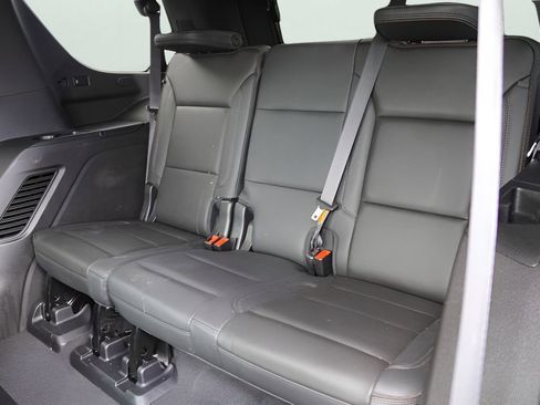 Used 2021 Chevrolet Tahoe High Country image 17