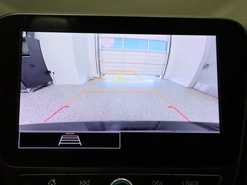 Used 2024 Chevrolet Malibu LT FWD image 21