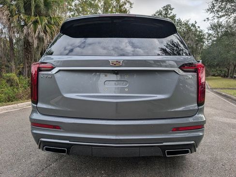 Used 2022 Cadillac XT6 Premium Luxury w/ Technology Package image 7