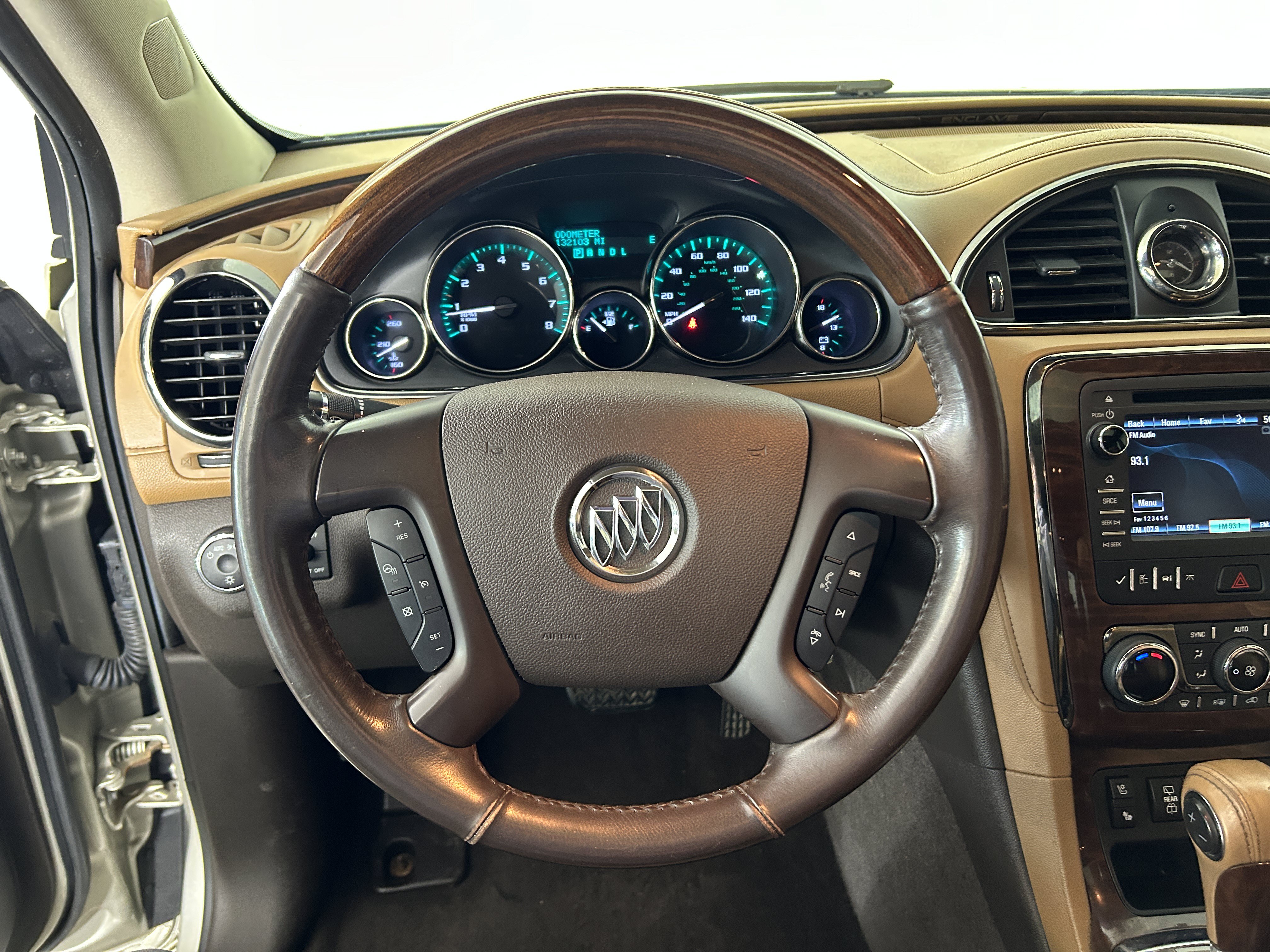 Used 2017 Buick Enclave Premium w/ Experience Buick Package AWD/4WD image 12