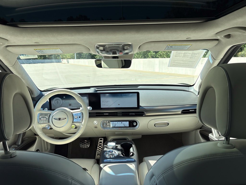 Used 2023 Genesis GV60 Performance AWD/4WD image 9