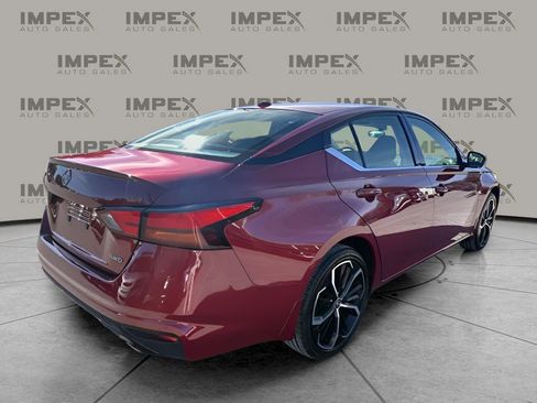 Used 2025 Nissan Altima 2.5 SR image 5