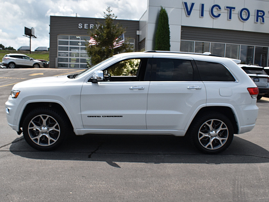 Used 2020 Jeep Grand Cherokee Overland AWD/4WD image 2