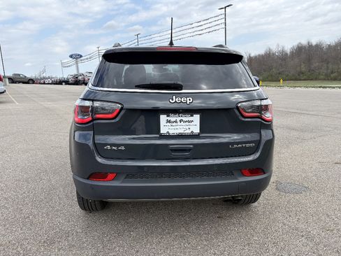 Used 2018 Jeep Compass Limited w/ Navigation Group image 4
