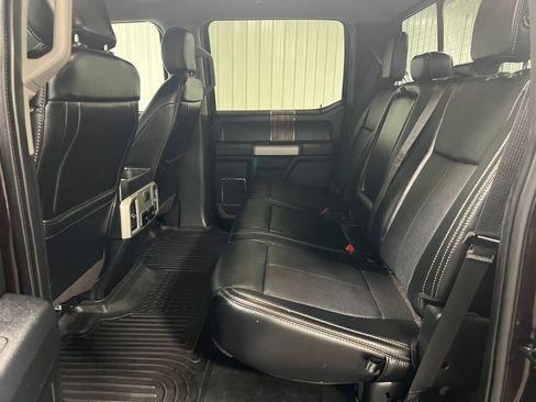 Used 2019 Ford F150 Lariat image 6