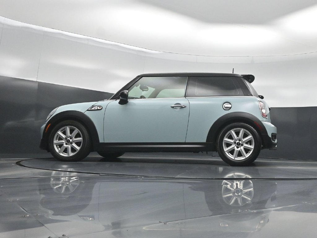 Used 2013 MINI Cooper S FWD image 7