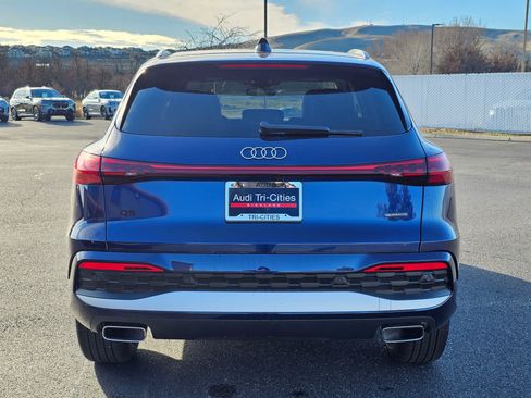 New 2025 Audi Q5 Premium image 5