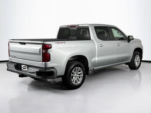 Used 2021 Chevrolet Silverado 1500 LT w/ Safety Package II AWD/4WD image 15