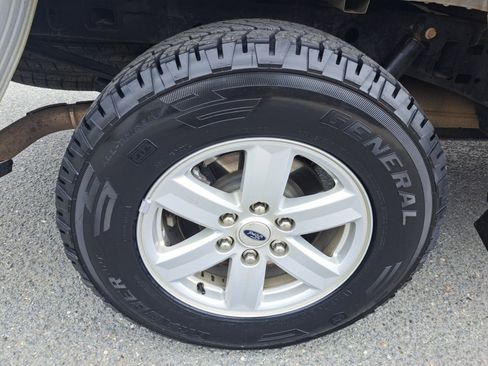 Used 2021 Ford F150 XLT image 22