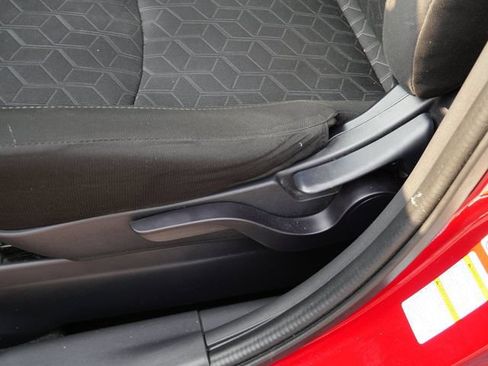 Used 2022 Mitsubishi Outlander Sport ES AWD/4WD image 15