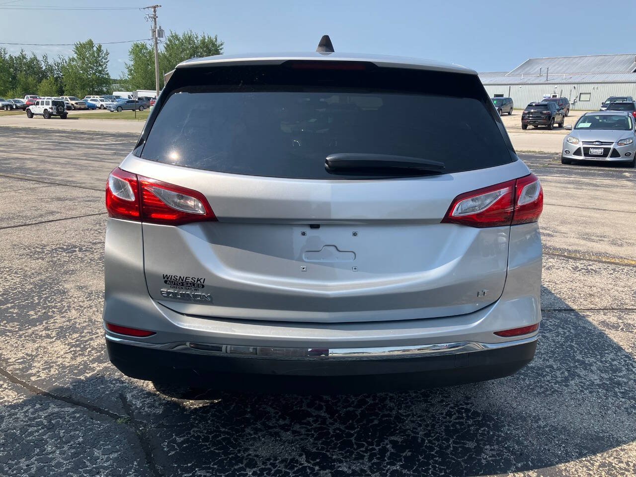 Used 2019 Chevrolet Equinox LT FWD image 4
