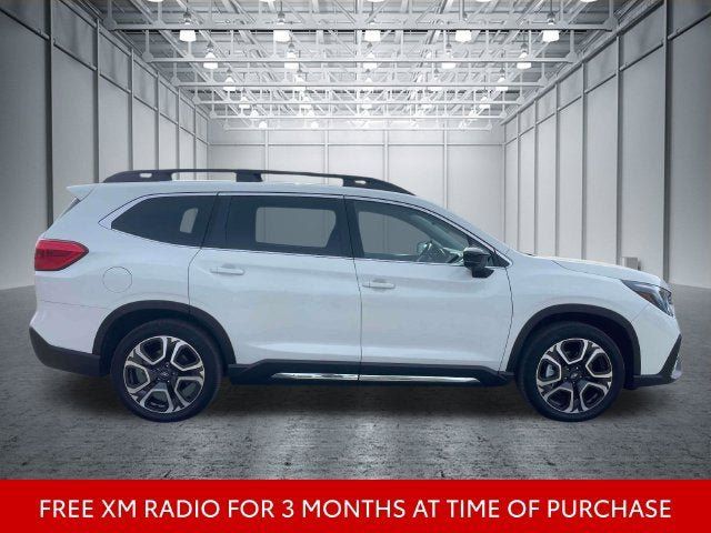 Used 2024 Subaru Ascent Limited w/ Technology Package AWD/4WD image 5