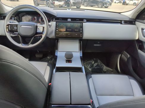 Used 2025 Land Rover Range Rover Velar S image 12