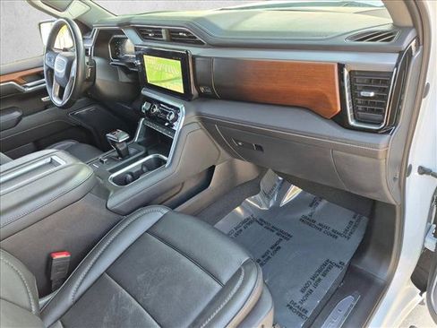 Used 2022 GMC Sierra 1500 Denali RWD image 21