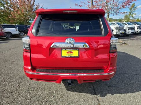 Used 2022 Toyota 4Runner Limited image 5