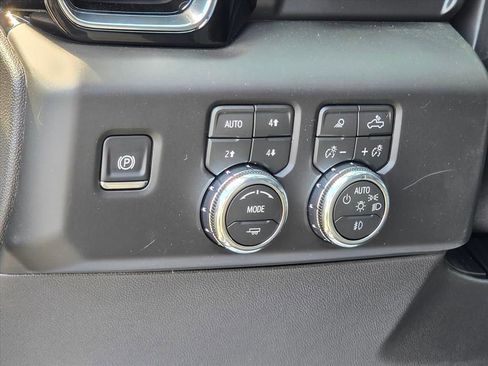 New 2026 GMC Sierra 1500 Denali w/ Denali Reserve Package AWD/4WD image 8