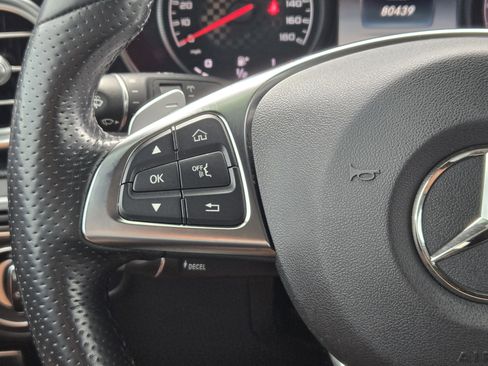 Used 2019 Mercedes-Benz GLC 43 AMG 4MATIC image 32