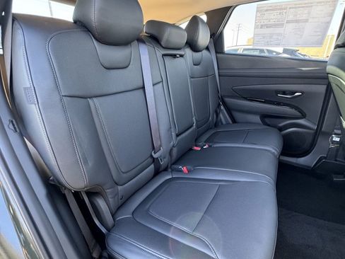 New 2025 Hyundai Tucson Limited image 15