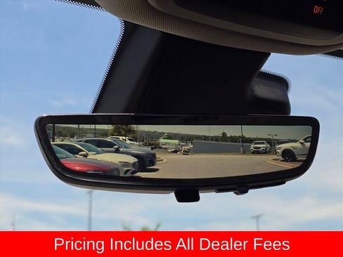 Used 2025 Buick Encore GX Avenir w/ Avenir Technology Package AWD/4WD image 25