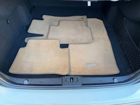 Used 2008 Mercedes-Benz E 350 Sedan image 30