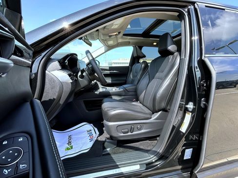 Certified 2025 INFINITI QX60 Pure AWD/4WD image 10