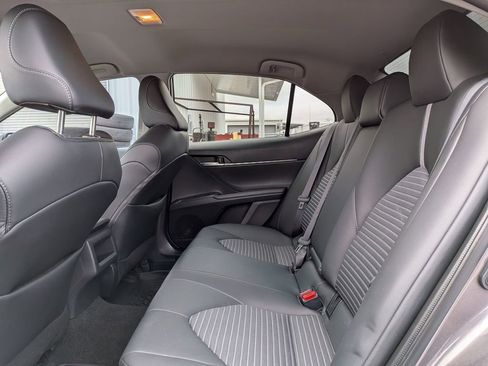 Used 2024 Toyota Camry SE image 26