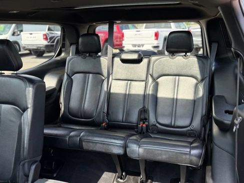Used 2024 Jeep Wagoneer Series II AWD/4WD image 23