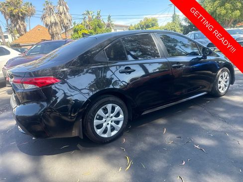 Used 2020 Toyota Corolla LE w/ Carpet Mat Package (TMS) FWD image 7