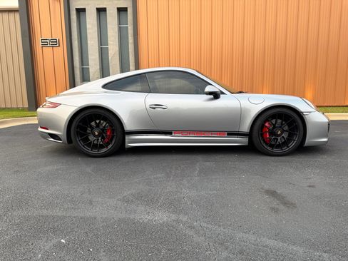 Used 2018 Porsche 911 GT3 RS image 7