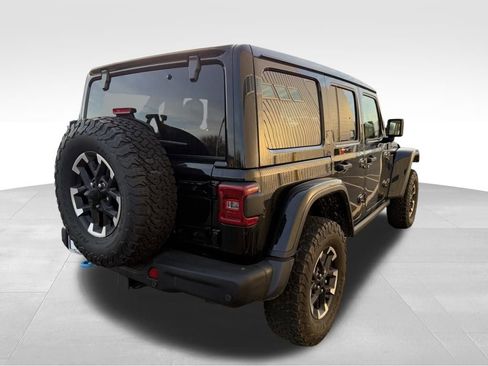 Used 2024 Jeep Wrangler Unlimited Rubicon 4xe AWD/4WD image 8