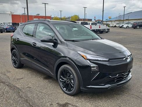 New 2027 Chevrolet Bolt RS FWD image 10