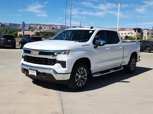 New 2026 Chevrolet Silverado 1500 LT w/ All Star Edition Plus AWD/4WD image 2