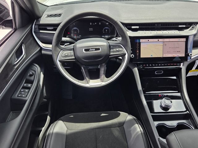 New 2026 Jeep Grand Cherokee Altitude RWD image 13