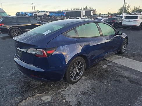 Used 2023 Tesla Model 3 Standard Range RWD image 3