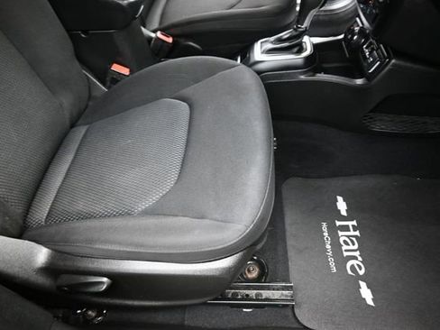 Used 2018 Jeep Renegade Altitude w/ UConnect 8.4 Nav Group AWD/4WD image 26