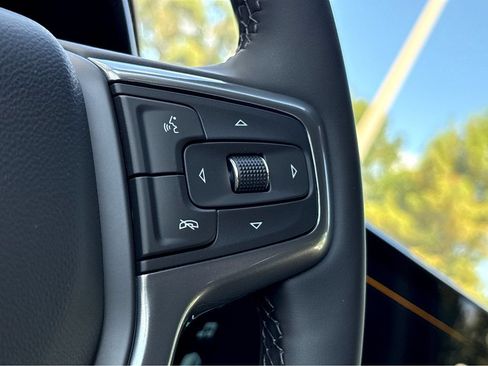 New 2025 Chevrolet Silverado 1500 LT AWD/4WD image 17