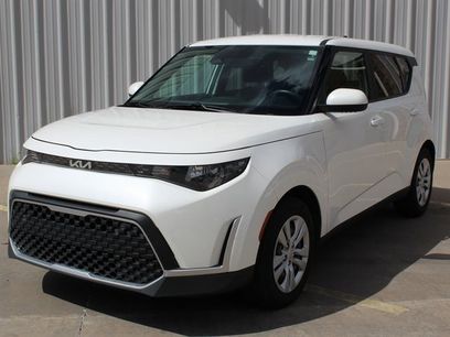 Used 2023 Kia Soul LX