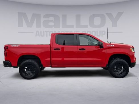 Used 2024 Chevrolet Silverado 1500 LT Trail Boss w/ Convenience Package II AWD/4WD image 6