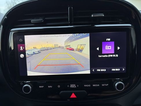 Certified 2023 Kia Soul S image 34