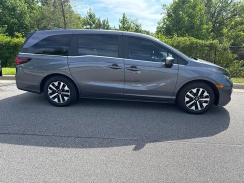 Used 2026 Honda Odyssey EX-L image 8
