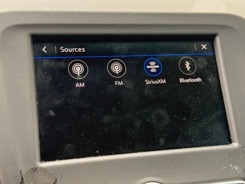 Used 2024 Chevrolet Equinox LT FWD image 25