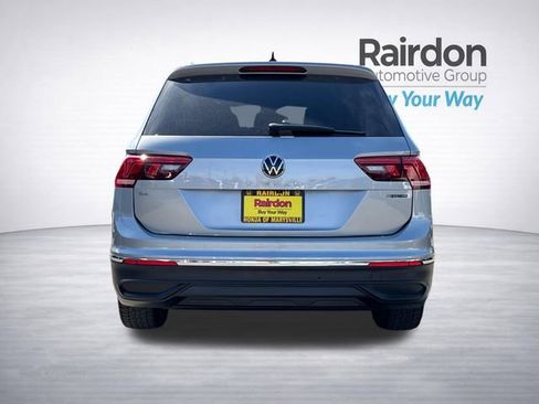 Used 2022 Volkswagen Tiguan SE AWD/4WD image 6