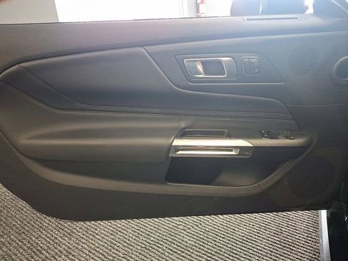 Used 2024 Ford Mustang GT Premium image 12