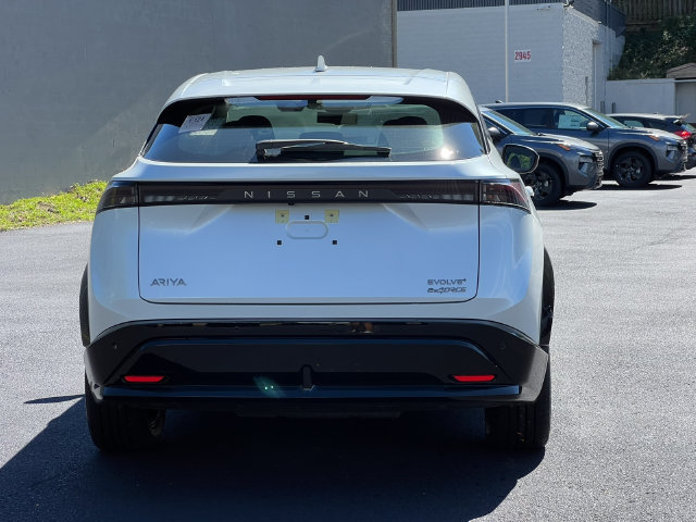Used 2024 Nissan Ariya AWD image 44