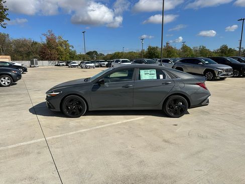 New 2026 Hyundai Elantra SEL Sport Premium w/ Cargo Package image 8