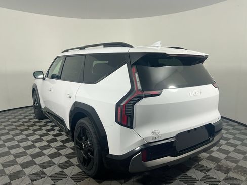 New 2026 Kia EV9 GT-Line AWD/4WD image 7
