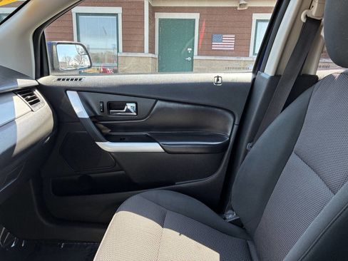 Used 2013 Ford Edge SEL image 3